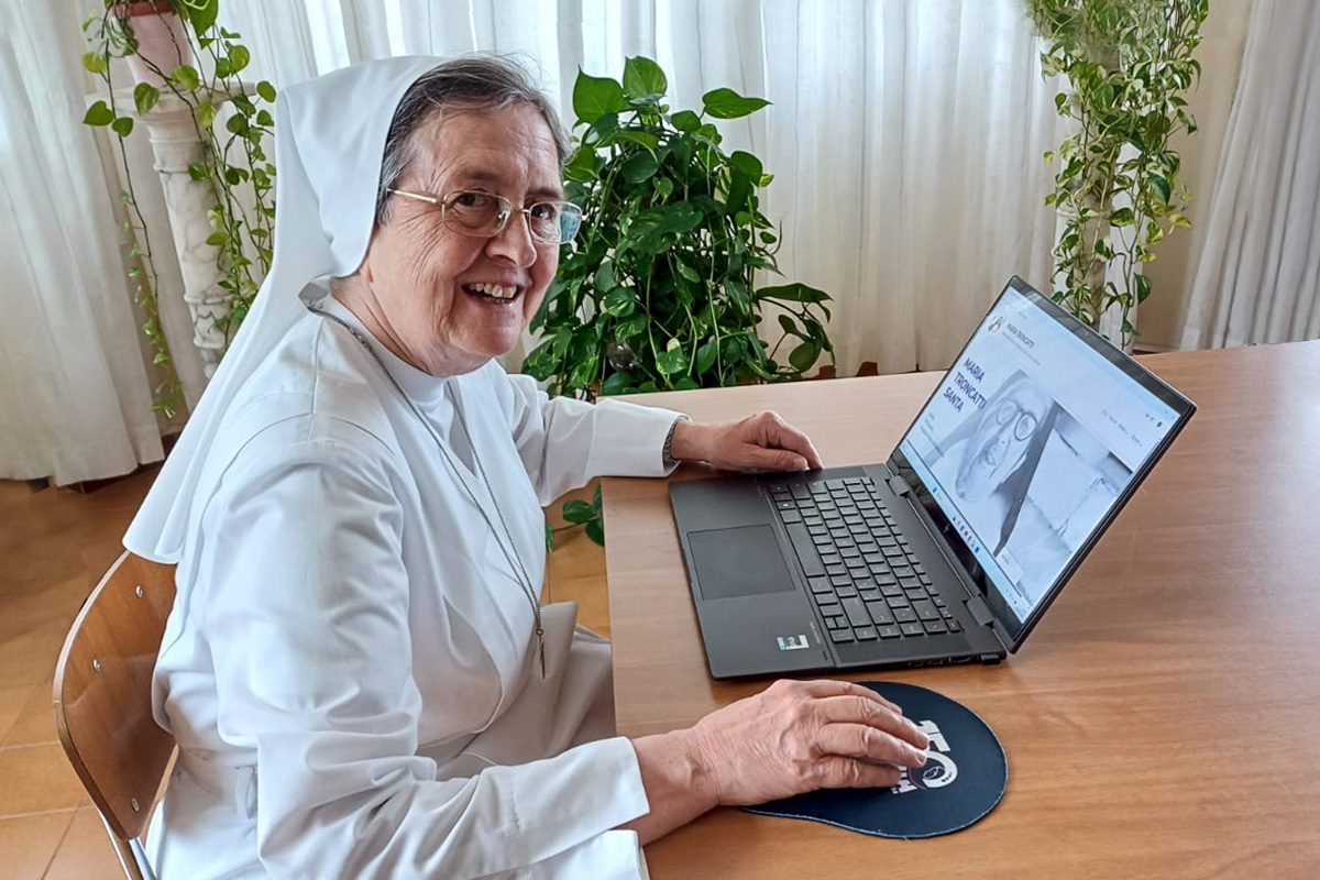 Irmã Maria Troncatti ganha site oficial em sua homenagem